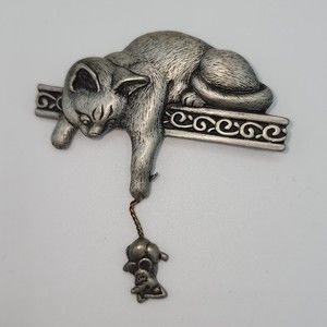 Jonette Jewelry Co. Pewter Kitty Cat & Mouse Brooch Pin